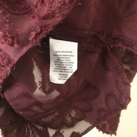 Burgundy Maroon Dark Berry Floral Blouse (Large) - Picture 9 of 9